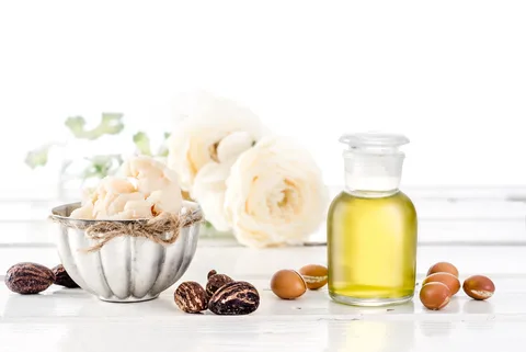 WHIPPED WARM SUGAR + SHEA BUTTER FEBREEZE FRAGRANCE